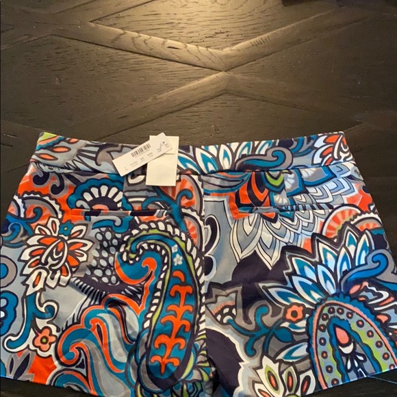 NWT J Crew 3” shorts paisley Size 6 - Picture 2 of 2